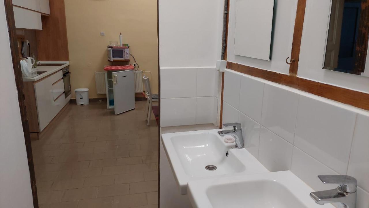 Apartment Corona Košice Exteriör bild